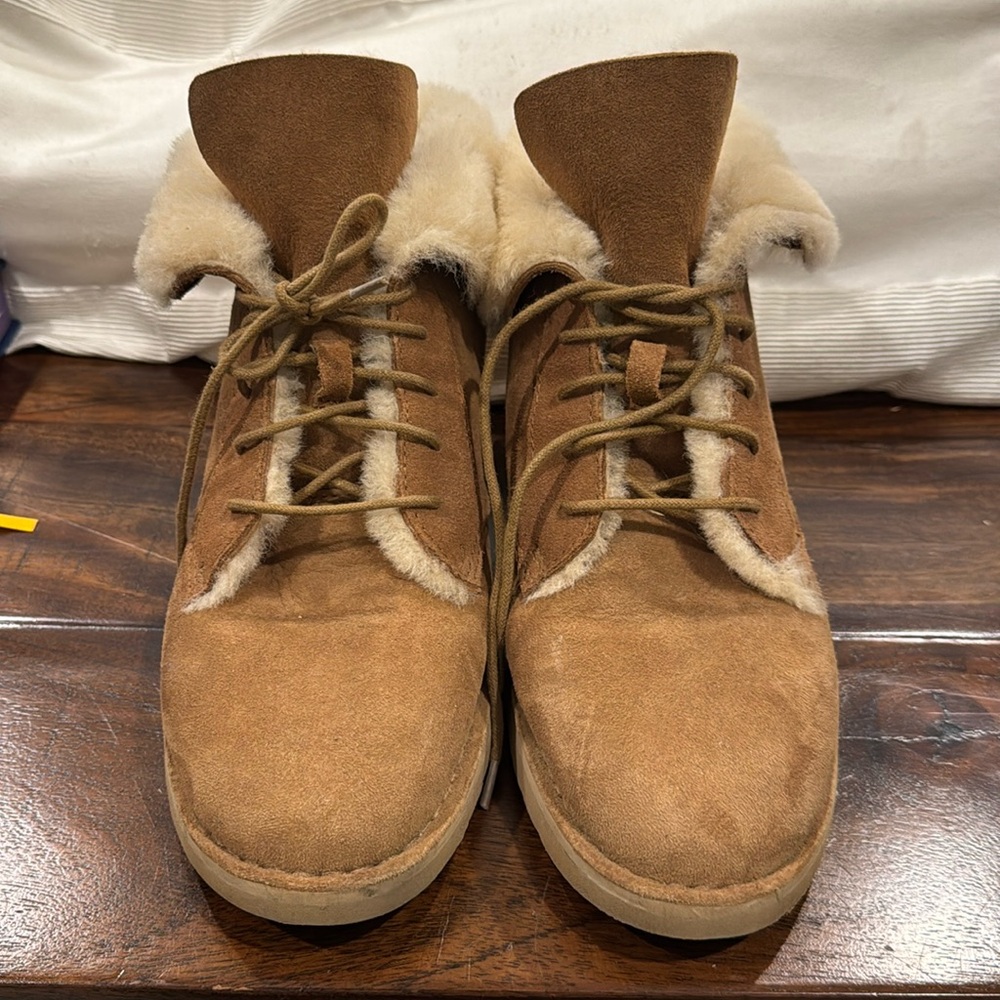 UGG swede brown boots